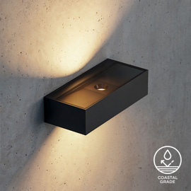 Iem.2 X Outdoor Wall Light